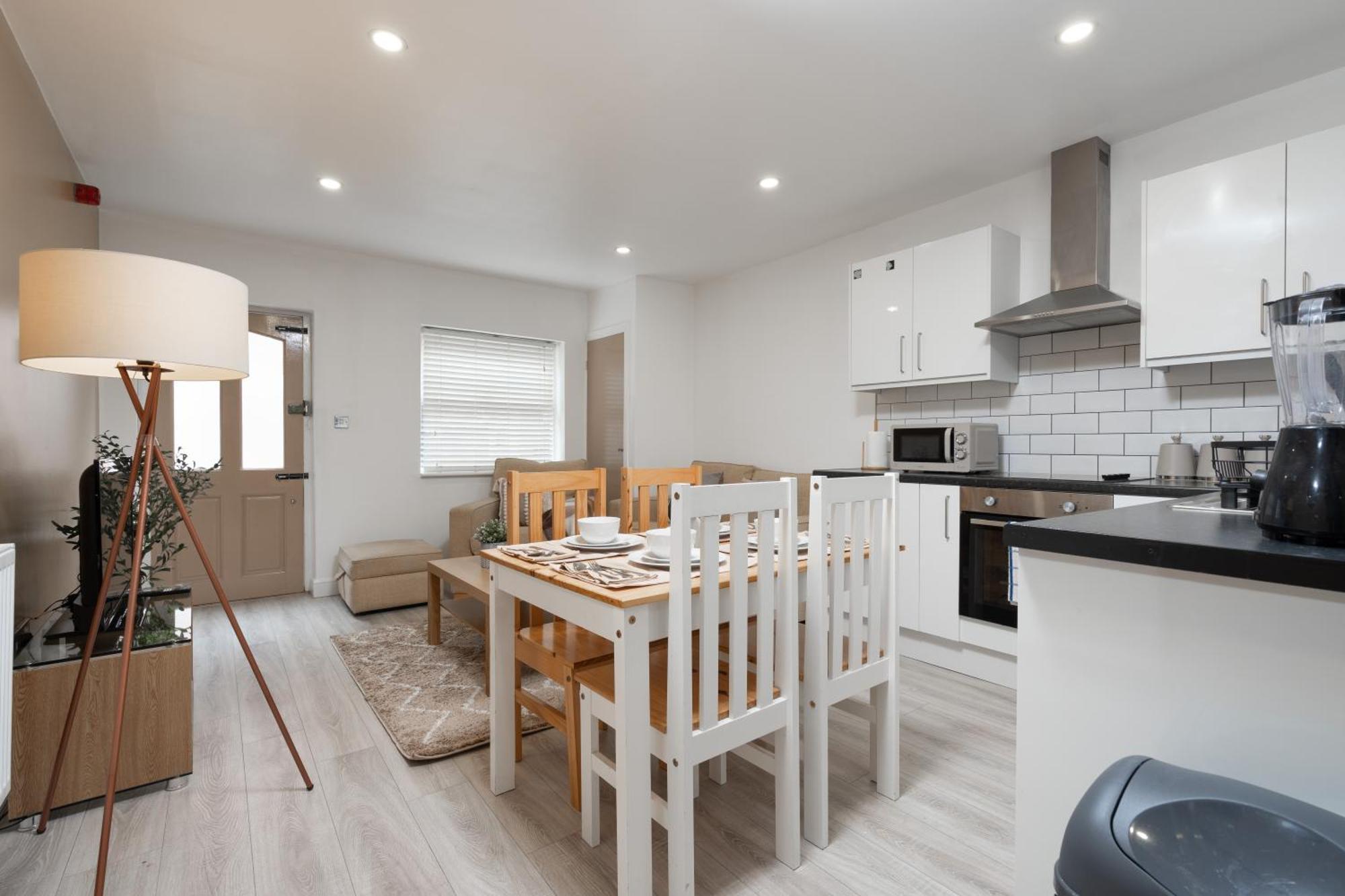 Cosy Central Apartment - Free Nearby Parking Liverpool Exterior photo